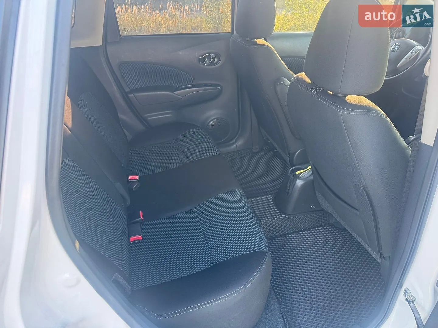 2017 Nissan Versa - мініатюра 34