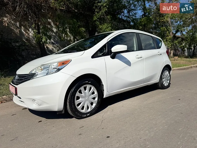 Nissan Versa Note 2015