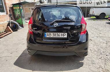 Хэтчбек Nissan Versa 2017 в Виннице