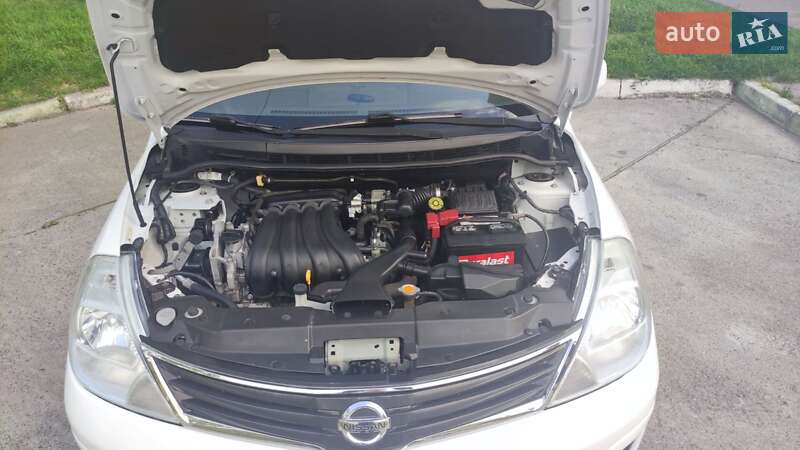 Седан Nissan Versa 2012 в Одессе фото 10 Седан Nissan Versa 2012 в Одессе