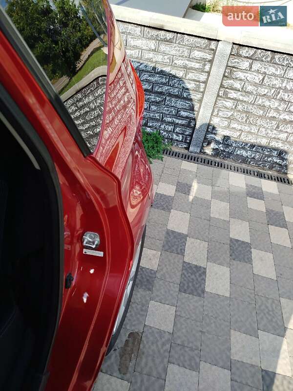 Седан Nissan Versa 2014 в Харькове
