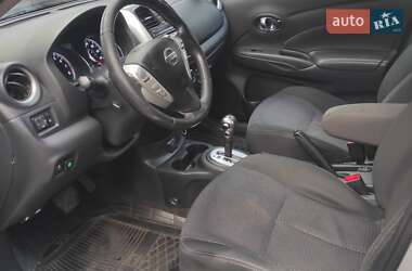 Седан Nissan Versa 2017 в Киеве