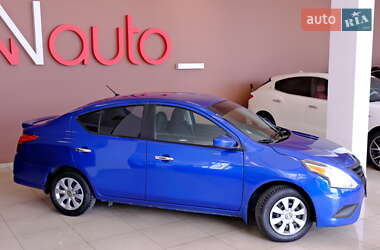 Седан Nissan Versa 2016 в 