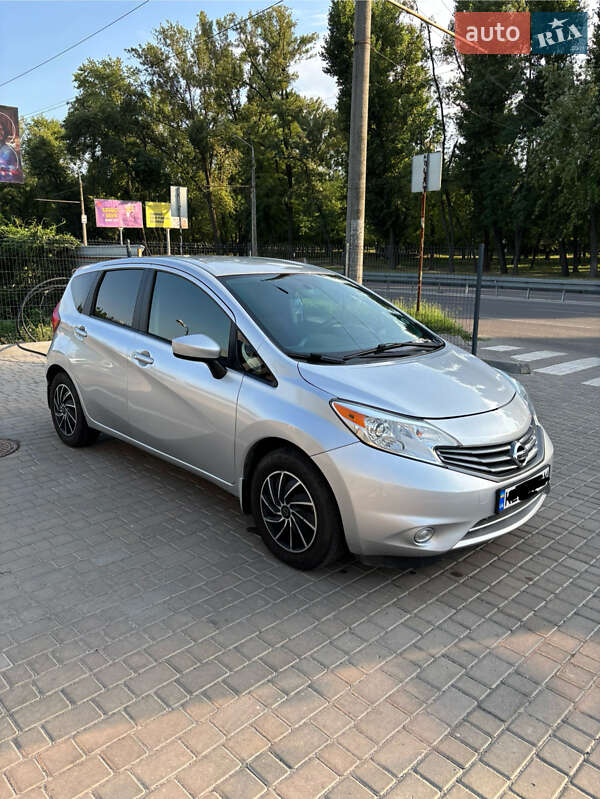 Седан Nissan Versa 2016 в Дніпрі фото 2 Седан Nissan Versa 2016 в Дніпрі