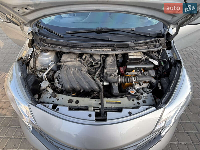 Седан Nissan Versa 2016 в Дніпрі фото 17 Седан Nissan Versa 2016 в Дніпрі