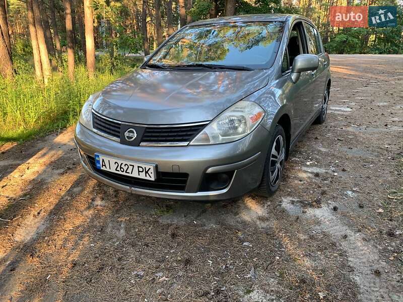 Nissan Versa 2010