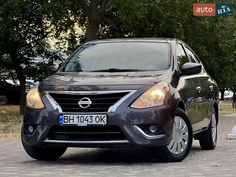 Nissan Versa 2014