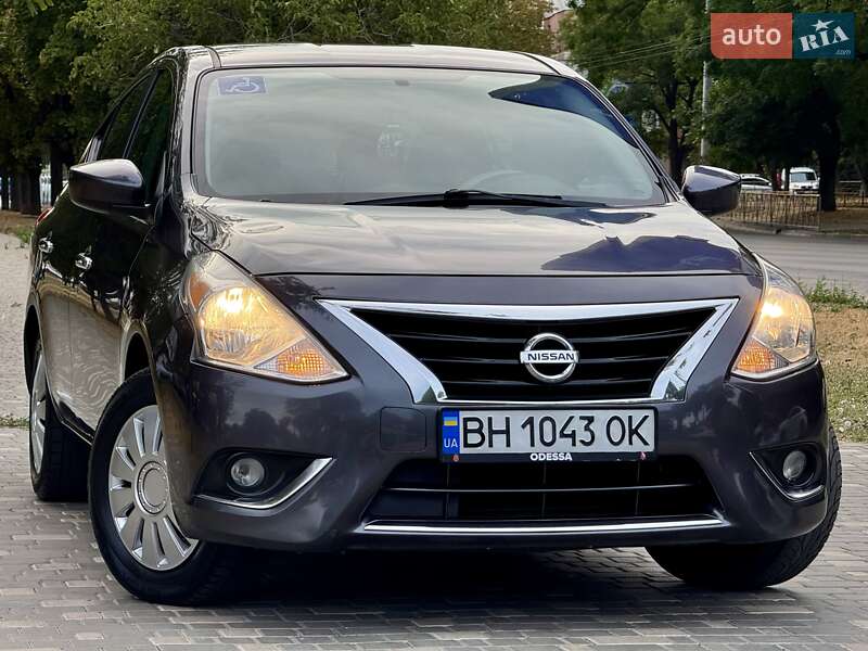 Nissan Versa 2014