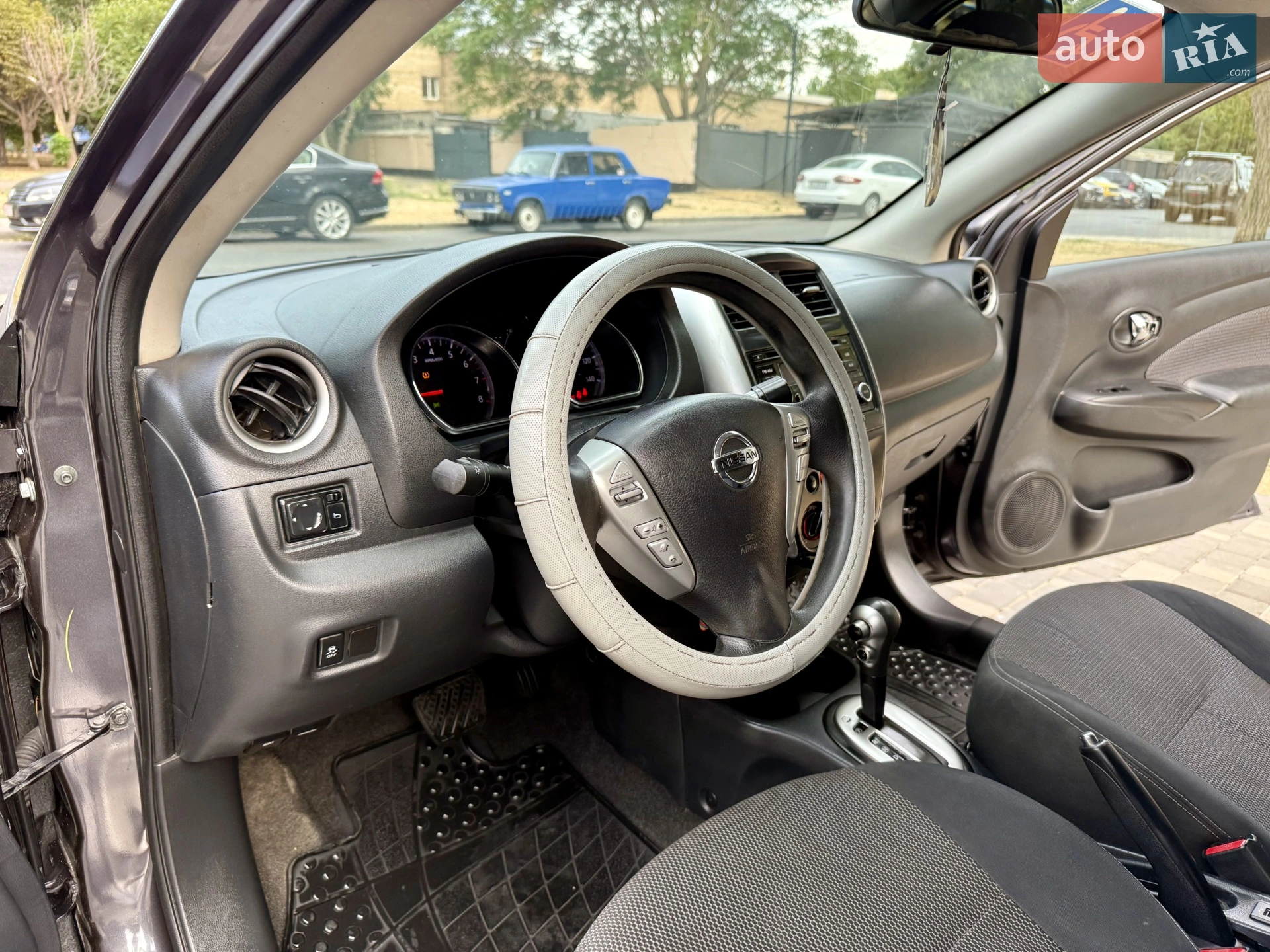 2014 Nissan Versa - мініатюра 40