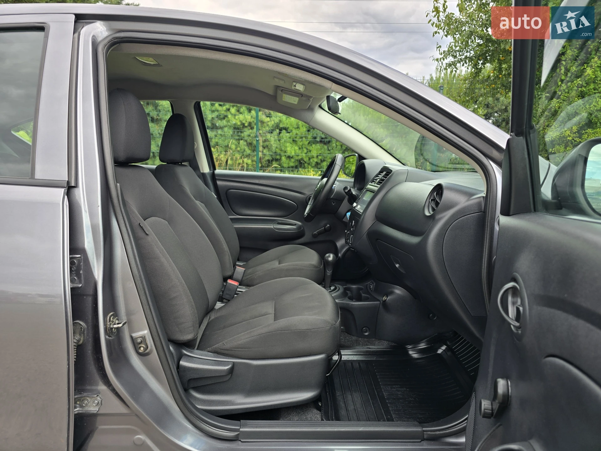 2019 Nissan Versa - мініатюра 43