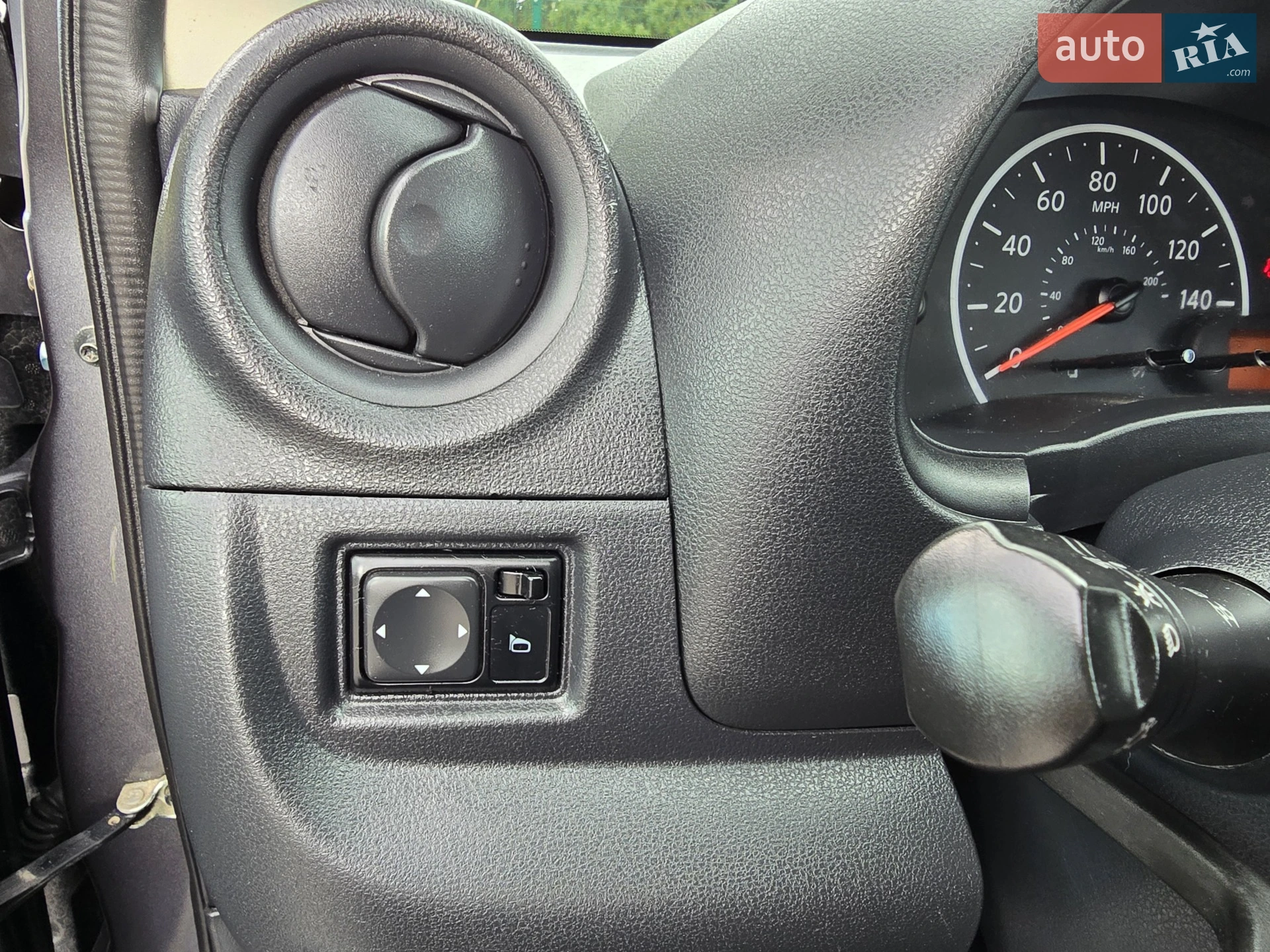 2019 Nissan Versa - мініатюра 21