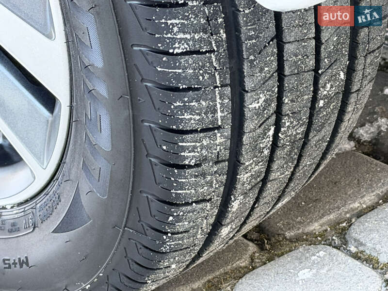 Седан Nissan Versa 2020 в Дрогобыче фото 39 Седан Nissan Versa 2020 в Дрогобыче