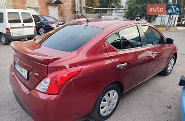 Седан Nissan Versa 2018 в Полтаві