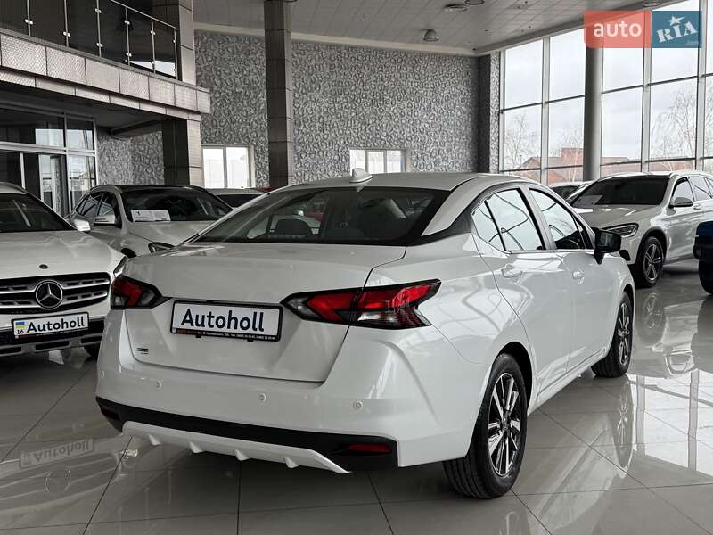 Седан Nissan Versa 2022 в Одессе