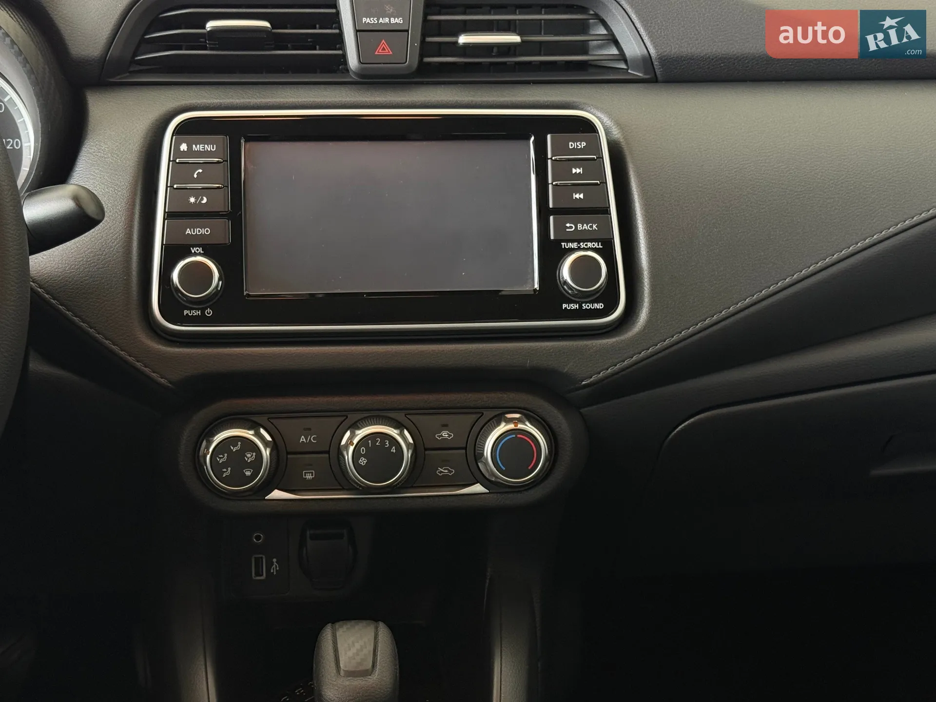 2020 Nissan Versa - мініатюра 20