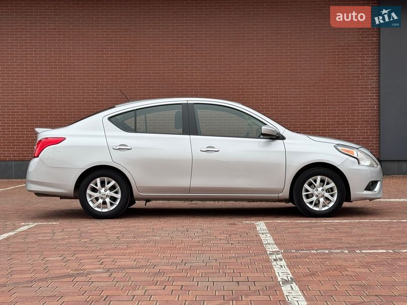 Седан Nissan Versa 2018 в Одесі фото 22 Седан Nissan Versa 2018 в Одесі