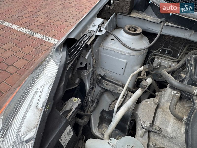 Седан Nissan Versa 2018 в Одесі фото 50 Седан Nissan Versa 2018 в Одесі