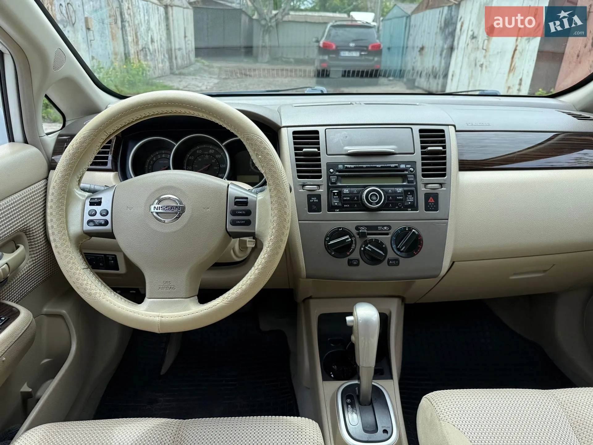 2010 Nissan Versa - мініатюра 33