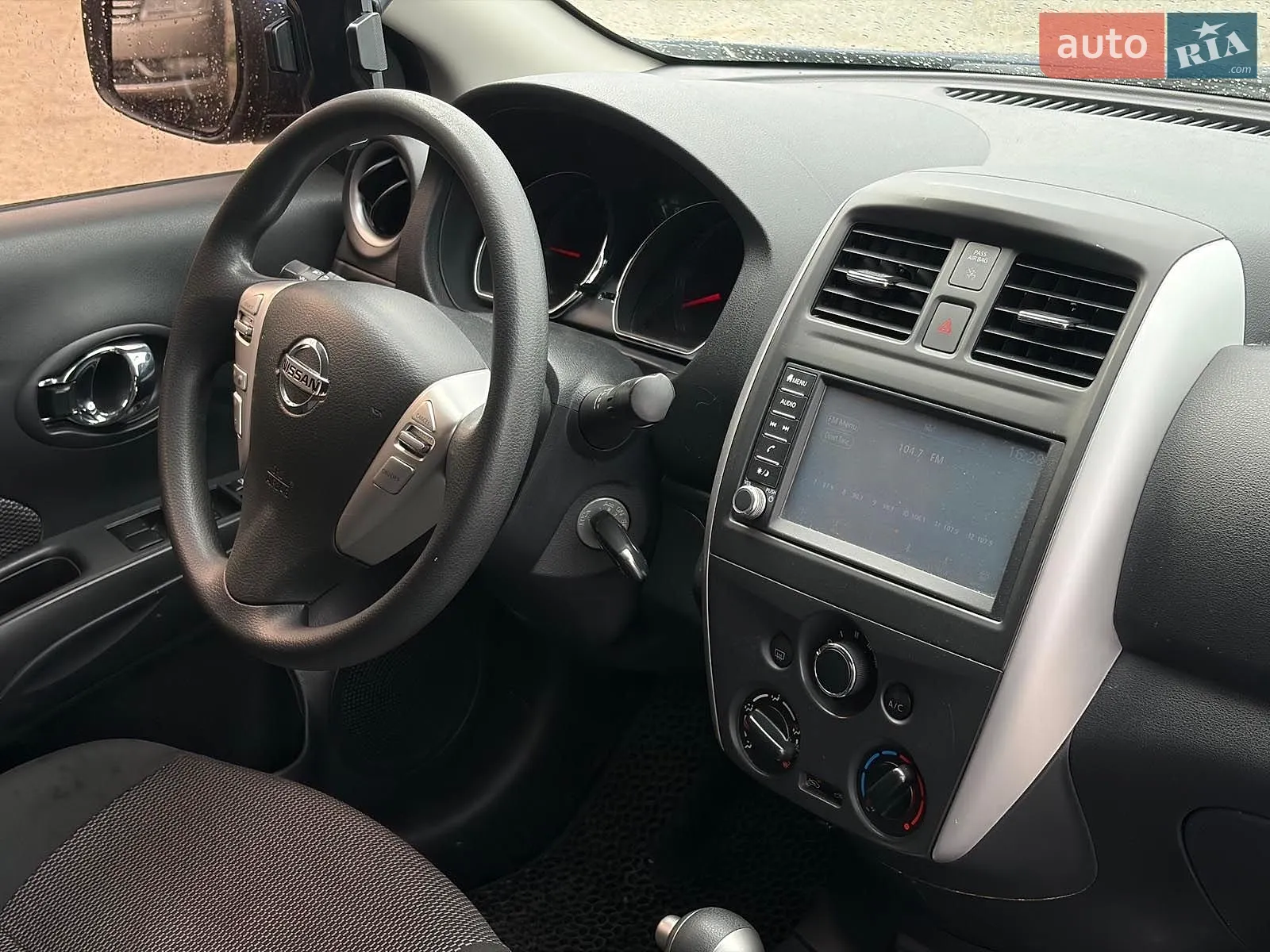 2019 Nissan Versa - мініатюра 29