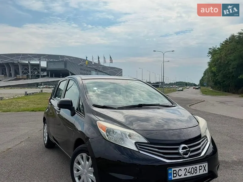 Nissan Versa