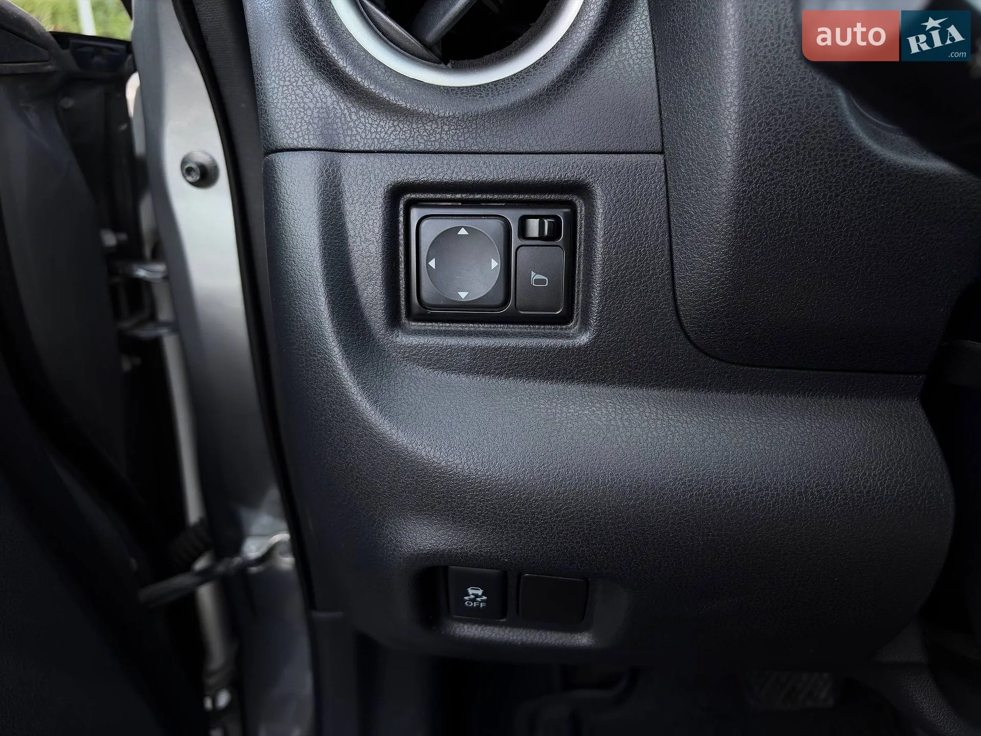 2015 Nissan Versa - мініатюра 13