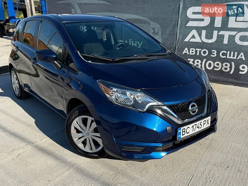 Nissan Versa
