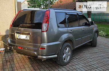 Внедорожник / Кроссовер Nissan X-Trail 2004 в Коломые