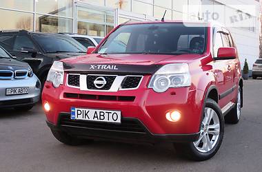 Внедорожник / Кроссовер Nissan X-Trail 2010 в Киеве