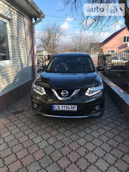 Внедорожник / Кроссовер Nissan X-Trail 2016 в Городище