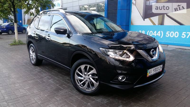 Nissan X-Trail 2017 року