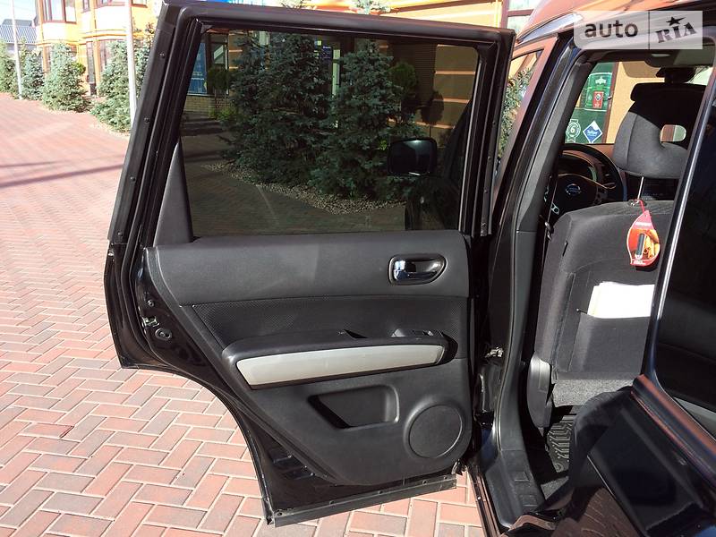 Позашляховик / Кросовер Nissan X-Trail 2011 в Вишневому фото 37 Позашляховик / Кросовер Nissan X-Trail 2011 в Вишневому