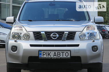 Позашляховик / Кросовер Nissan X-Trail 2007 в Києві