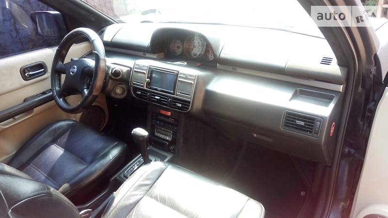 Позашляховик / Кросовер Nissan X-Trail 2003 в Хмельницькому