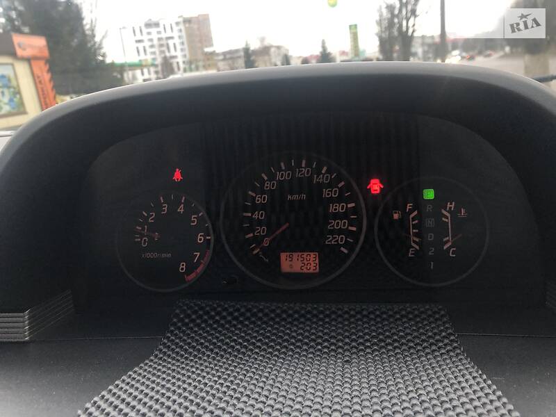 Позашляховик / Кросовер Nissan X-Trail 2003 в Луцьку