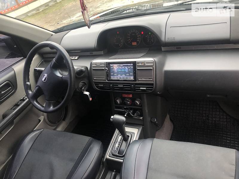 Позашляховик / Кросовер Nissan X-Trail 2003 в Луцьку