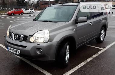 Внедорожник / Кроссовер Nissan X-Trail 2009 в 
