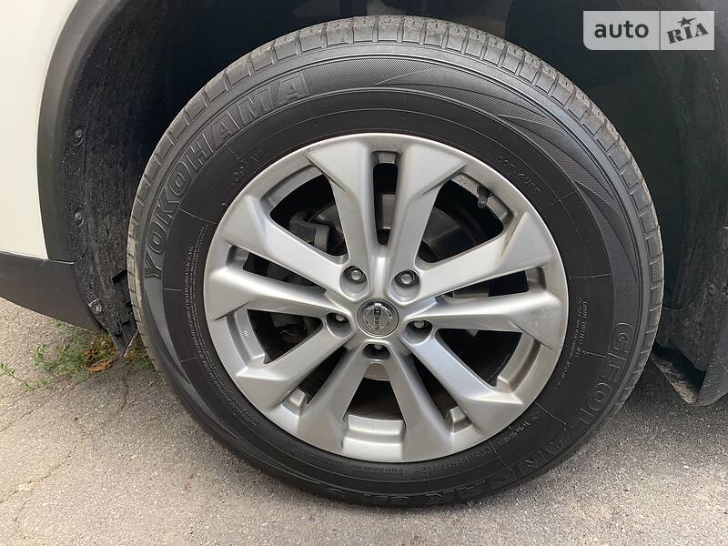 Позашляховик / Кросовер Nissan X-Trail 2016 в Вінниці