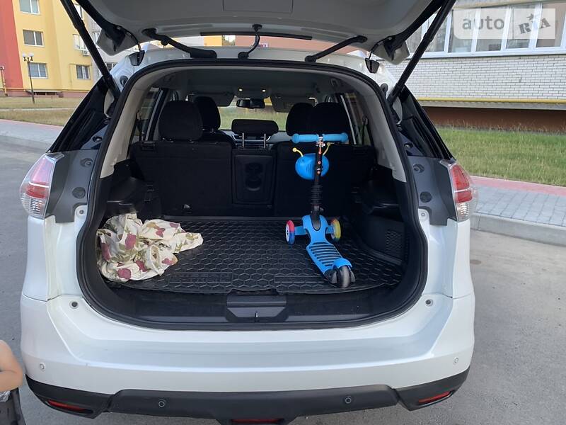 Позашляховик / Кросовер Nissan X-Trail 2016 в Вінниці