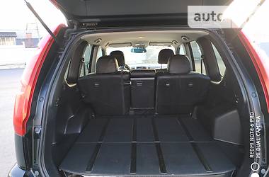 Позашляховик / Кросовер Nissan X-Trail 2008 в 