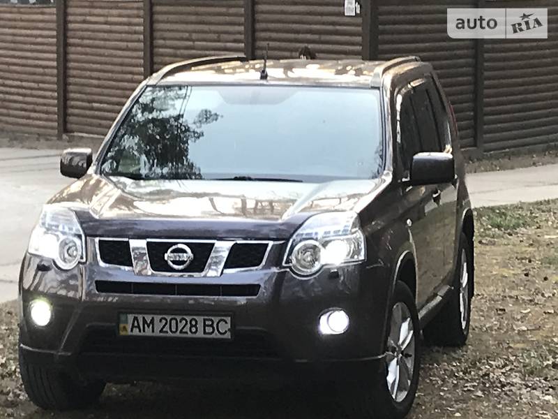 Позашляховик / Кросовер Nissan X-Trail 2010 в Києві