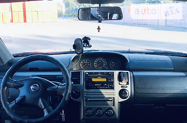 Позашляховик / Кросовер Nissan X-Trail 2003 в 