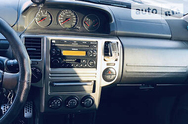 Позашляховик / Кросовер Nissan X-Trail 2003 в 