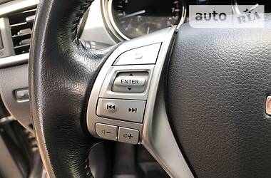 Позашляховик / Кросовер Nissan X-Trail 2014 в 