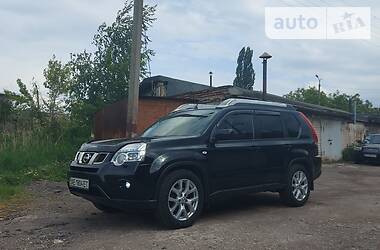 Позашляховик / Кросовер Nissan X-Trail 2011 в Кривому Розі