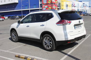 Позашляховик / Кросовер Nissan X-Trail 2014 в Дніпрі
