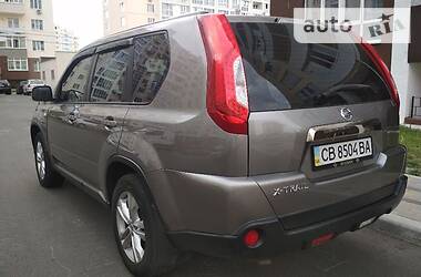 Позашляховик / Кросовер Nissan X-Trail 2012 в 