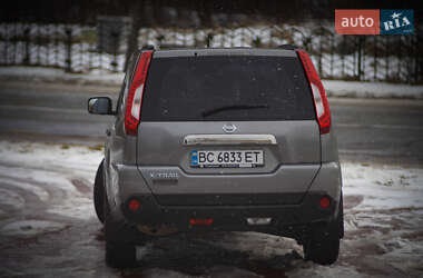 Внедорожник / Кроссовер Nissan X-Trail 2010 в Дрогобыче