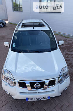 Позашляховик / Кросовер Nissan X-Trail 2013 в Рівному