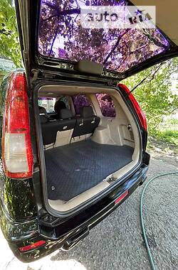 Внедорожник / Кроссовер Nissan X-Trail 2003 в 