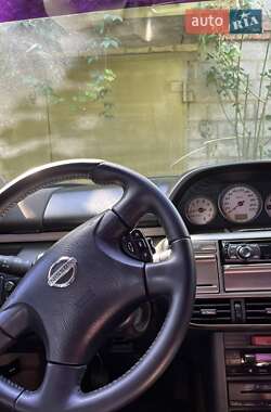 Внедорожник / Кроссовер Nissan X-Trail 2003 в 